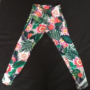 Old Navy Active Leggings